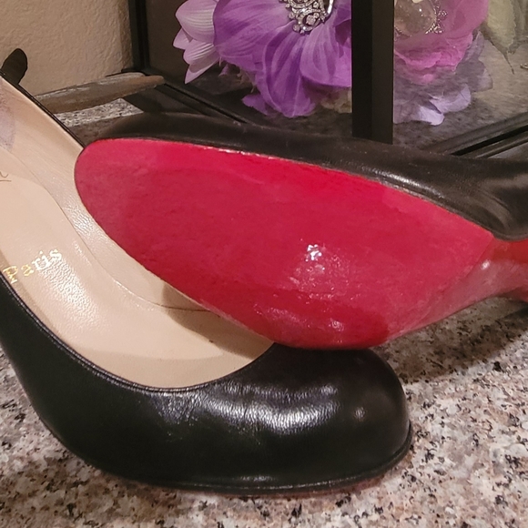 Christian Louboutin Simple Leather Black Pump 37.5--RE-FINISHED/Clear Protector - Picture 7 of 13